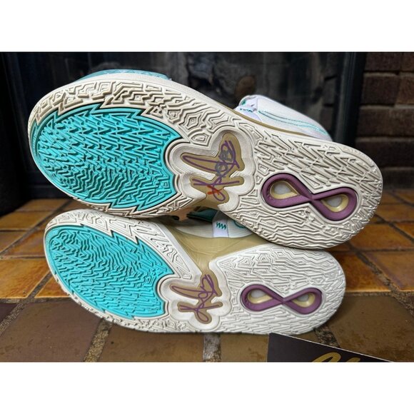 Mens 8.5 Nike Kyrie Infinity 8 x Sue Bird Tribute Basketball Sneakers CZ0204-002 - Picture 9 of 10